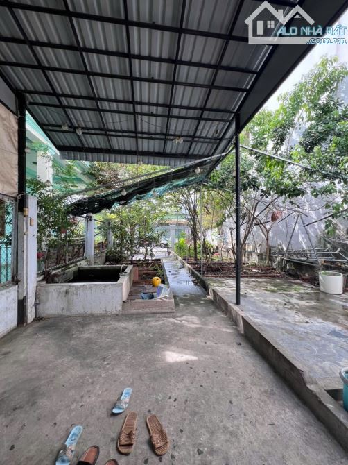 Bán nhà có sẵn vườn trồng cây và cây ăn trái hẻm 360 Phạm Hữu Lầu nhà bè - 1