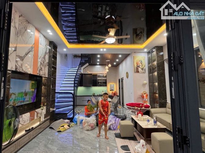 🏡BÁN NHÀ BIỆT THỰ TRUNG TÂM–BÀU HẠC 1-GẦN BIGC-VỊ TRÍ SIÊU TRUNG TÂM MUA SẮM🏡 - 1
