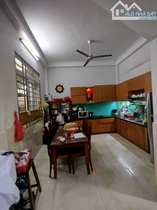 nhà mặt tiền 4 tầng đường số 5 gần chung cư an lộc đường Nguyễn Oanh phường 17 quận gò vấp - 1