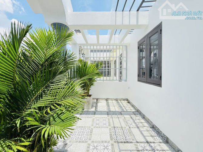 Bán nhà hẻm 5m khu đồng bộ đường Phạm Văn Chiêu, P.14, 4,2 x 13, 4 lầu, 4PN giá 7.55 tỷ tl - 1