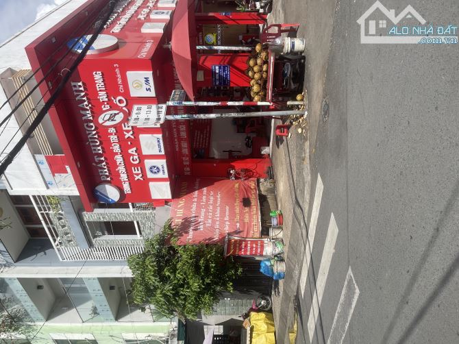 Bán nhà mặt tiền khu vip tân sơn nhì 4x20 giá 8,4 tỷ - 1