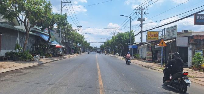 CHO THUÊ NHÀ NGUYÊN CĂN GÓC 2 MẶT TIỀN ĐƯỜNG 20M - 1