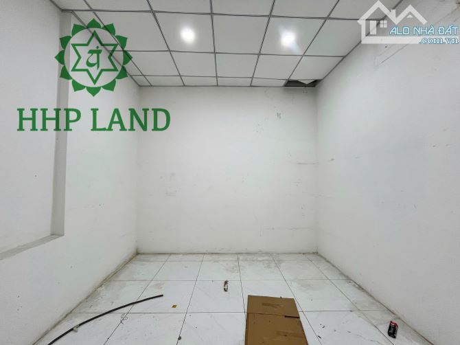 Cho thuê mặt bằng kinh doanh hơn 400m2 nhánh Đồng Khởi gần bệnh viện Đồng Nai - 1