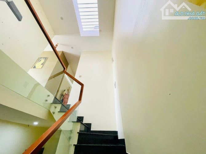 Cần bán căn nhà 1T2L hẻm oto Xô Viết Nghệ Tĩnh thông Phường Vũng Tàu. TP Hồ Chí Minh - 1