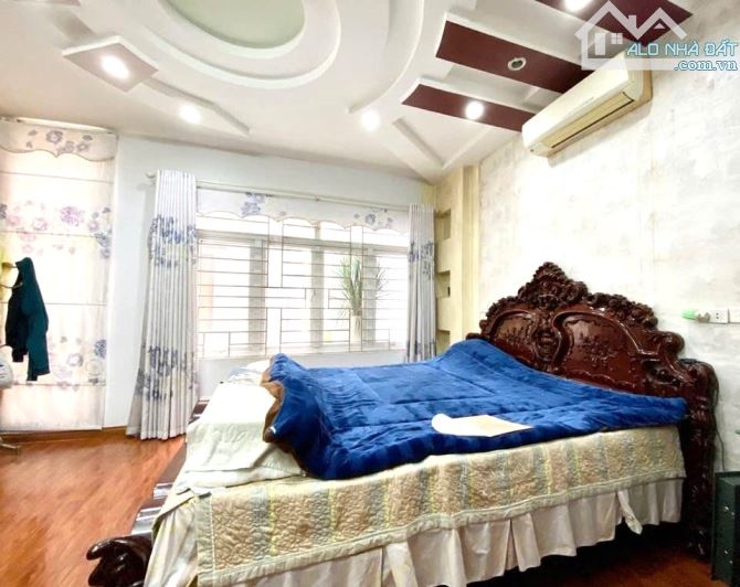 NGÕ THÔNG 5 TẠ ĐỖ CỬA, DÂN XÂY, KINH DOANH - 57M2, MT 4.5M, 13 TỶ HƠN - CẦU GIẤY - 1
