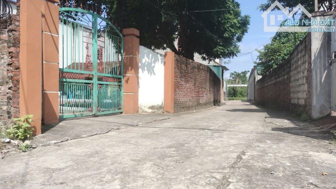 Lô góc 120m Thanh Bình xã Phú Nghĩa mới, ô tô thông - 1