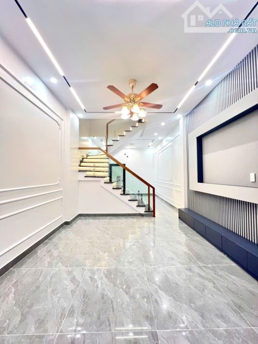 Bán nhà xây độc lập Trung Hành Ngô Gia Tự - 1