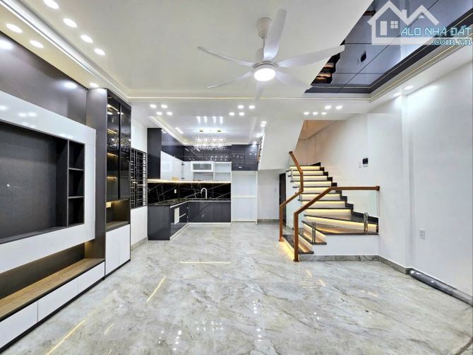 Bán nhà xây mới 4 tầng Đằng Lâm Lực Hành Ngô Gia Tự - 1