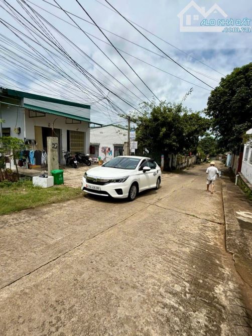 ĐẤT MẶT TIỀN NAY THÔNG , NGAY ĐẠI HỌC TÂY NGUYÊN - 1