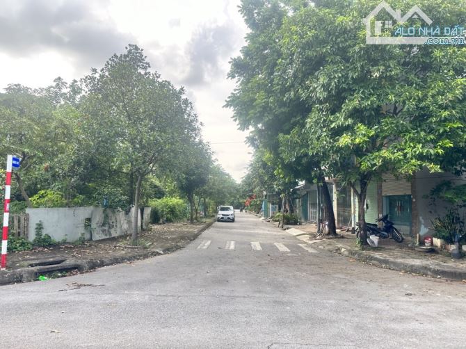 BÁN ĐẤT GIA LÂM – TRÂU QUỲ – VIEW CÔNG VIÊN – ĐƯỜNG XE TẢI TRÁNH, CÓ VỈA HÈ - 1