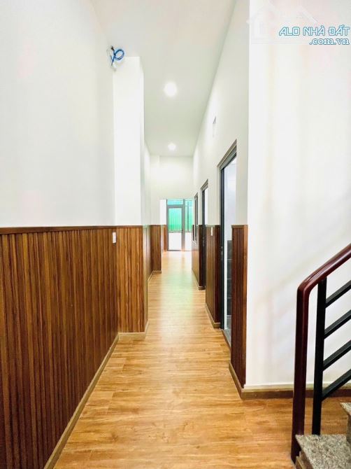 Nhà Đẹp Khu Hành Chính Quận 2, sát Đảo Kim Cương chỉ hơn 7Tỷ - 1