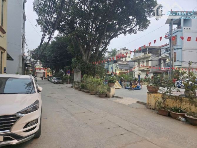 XUÂN ĐỈNH BẮC TỪ LIÊM NHÀ MỚI, 5 tầng 35m FULL NỘI THẤT,NGÕ THÔNG Ô TÔ ĐỖ CỬA. Nhỉnh 8 tỷ - 1