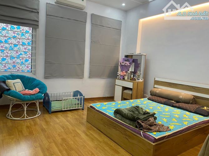 Độc quyền – bán nhà Văn Cao 62m², 5 tầng, ô tô tránh, vỉa hè rộng, giá chuẩn 20,8 tỷ - 1