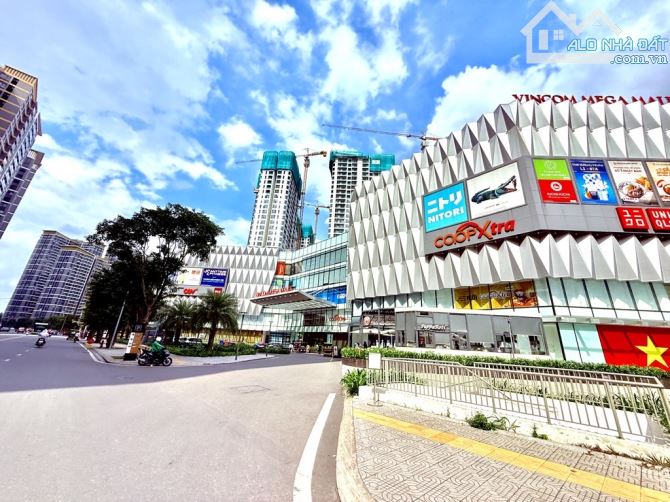 Cần tìm gia chủ cho căn biệt thự lô góc đẳng cấp 240m2 ngay tại Vinhome Grand Park, 55 tỷ - 1