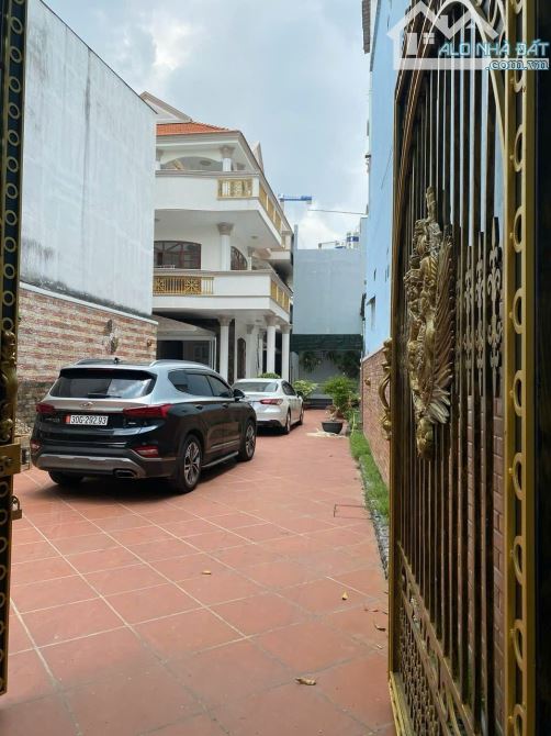 🔥 BIỆT THỰ MẶT TIỀN CỐNG LỞ TRƯỜNG CHINH - TÂN BÌNH – 492M²  3 TẦNG – NỞ HẬU ĐẸP – GIÁ 39 - 1