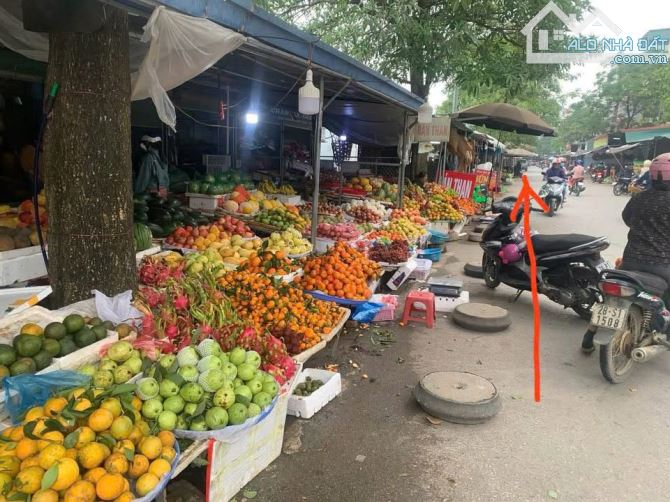 Cần Bán Nhanh Lô Đất Đối Diện Dãy Chợ Sầm Uất Nhất Phố Chợ, Mặt Tiền Rộng - 1