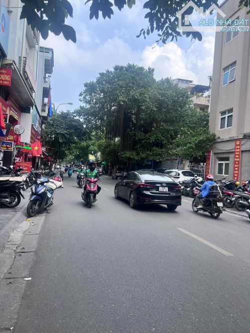 BÁN NHÀ MẶT PHỐ NGUYỄN AN NINH 75M x 7 TẦNG THANG MÁY xMT 4.1M - 1