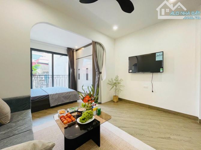 QUAN HOA CẦU GIẤY 60m 6 TẦNG MT 3.55m 15.9 TỶ CCMN 11 CĂN HỘ THANG MÁY DÒNG TIỀN - 1