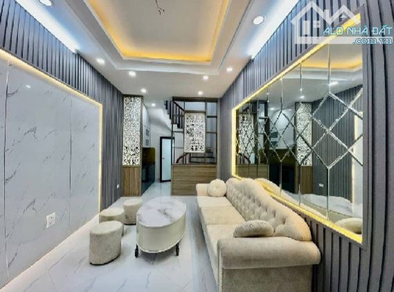 Thổ Quan mới kính koong, 2 thoáng, 25/28m², 4 tầng, mt 3.1m - 1