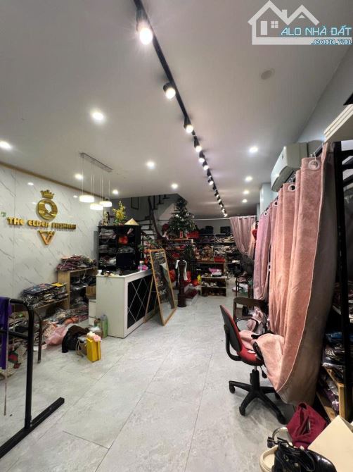 NHÀ MẶT PHỐ HỒ VĂN CHƯƠNG 62m2 7 TẦNG DÒNG TIỀN ỔN ĐỊNH 60TR/THÁNG - 1