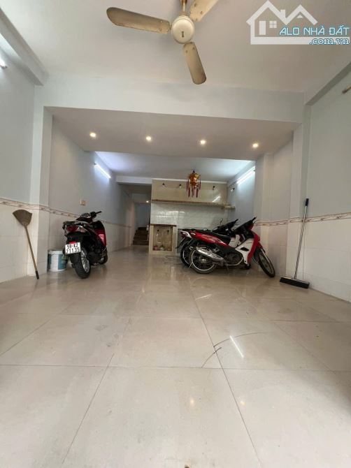 Bán Gấp Giá Rẻ Nhà MTKD đường 7A P 8 Quận 11 DT khủng: 4.5mx14.5m 2 Tầng giá chỉ 13.8 Tỷ - 1