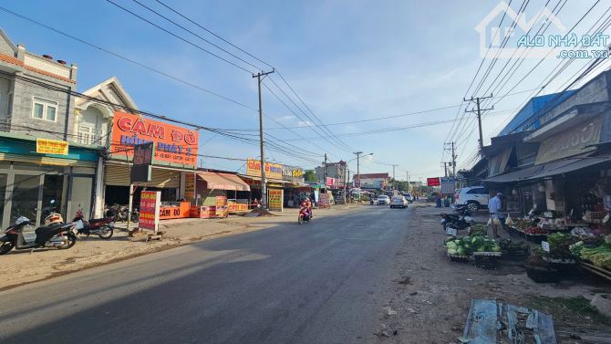 Bán 2 căn nhà ngang 9m MT đường Liên Huyện, p.Tân Bình, Tp.Dĩ An chỉ 14tyy500 TL M5865 - 1