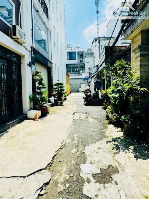 Ngộp giảm 14.2 tỷ về 12.4 tỷ bán nhanh dãy trọ lô góc 2 tầng 108m2 - Ngang đẹp 6m - 1