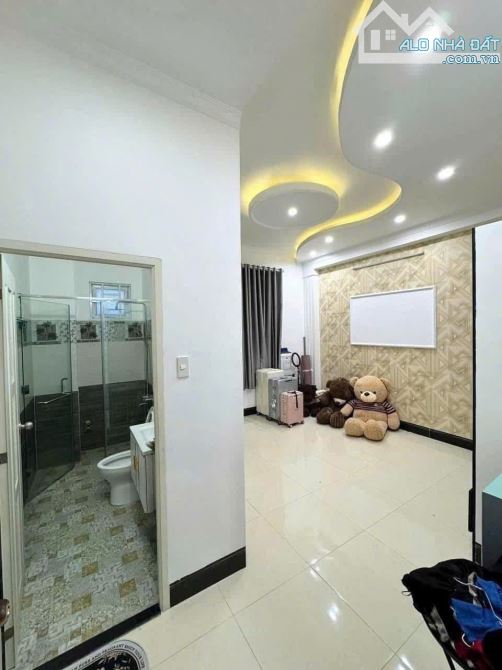 Bán nhà lầu góc 2 mặt tiền đường Nguyễn Đệ - 70m2 - 1