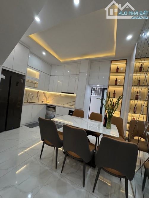 SIÊU HIẾM- NHÀ ĐẸP KIM NGƯU- THIẾT KẾ HIỆN ĐẠI, FULL NỘI THẤT CAO CẤP- GẦN PHỐ - 1