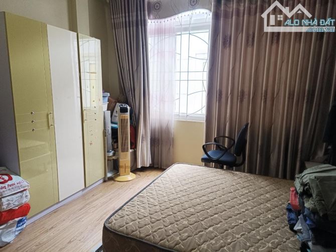 BÁN NHÀ NGUYỄN KHÁNH TOÀN, 60M2, MT 4.5M, 5 TẦNG, VIEW CÔNG VIÊN, VỈA HÈ OTO, GIÁ 17.5 TỶ - 12