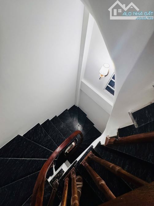 7 TRIỆU 🏡 CHO THUÊ NHÀ NGUYÊN CĂN PHỐ THANH AM – THƯỢNG THANH ✨ Ô TÔ ĐỖ GẦN – 3PN - 12