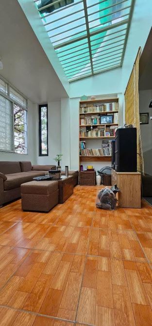 Oto vào nhà, 230 Lạc Trung, nhà tự xây Văn phòng CTY, 48m2 x mtiền 8m. Giá 18.6 tỷ