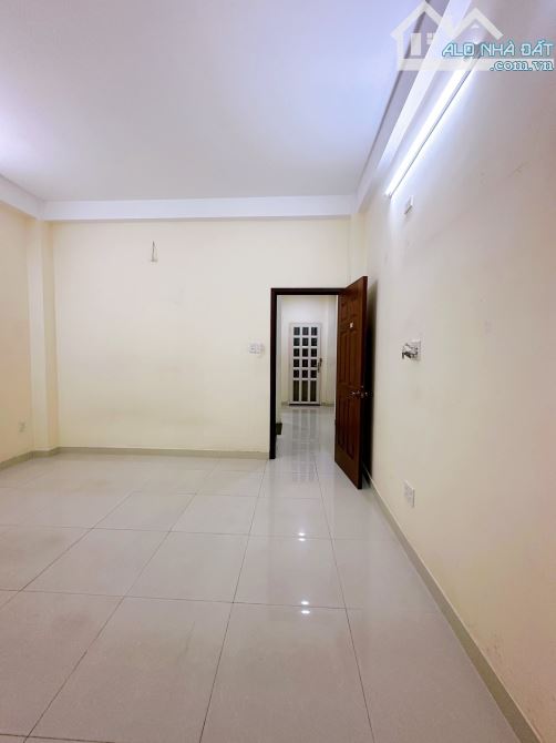 Nhà Bán Nhà 4 Tầng Cô Bắc Khu Vip Phan Xích Long - 16