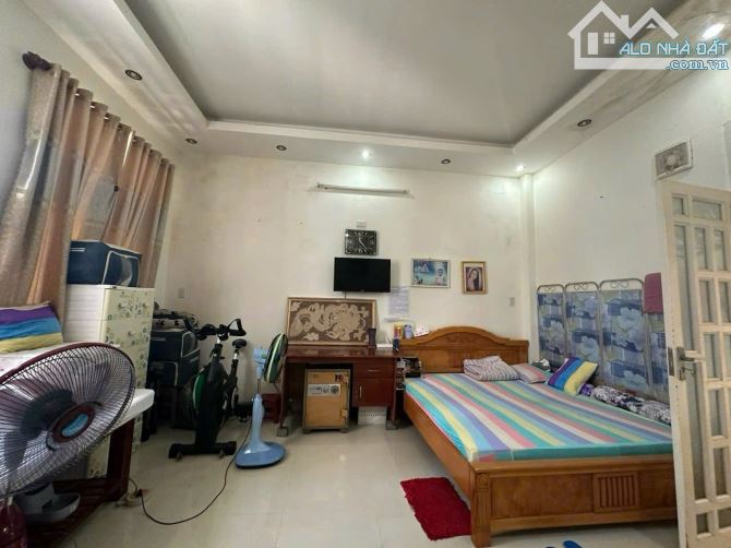 ✅ Cần bán nhà 4 tầng đường 8m  gần đường Lê Thanh Nghị,, Nha Trang - 2