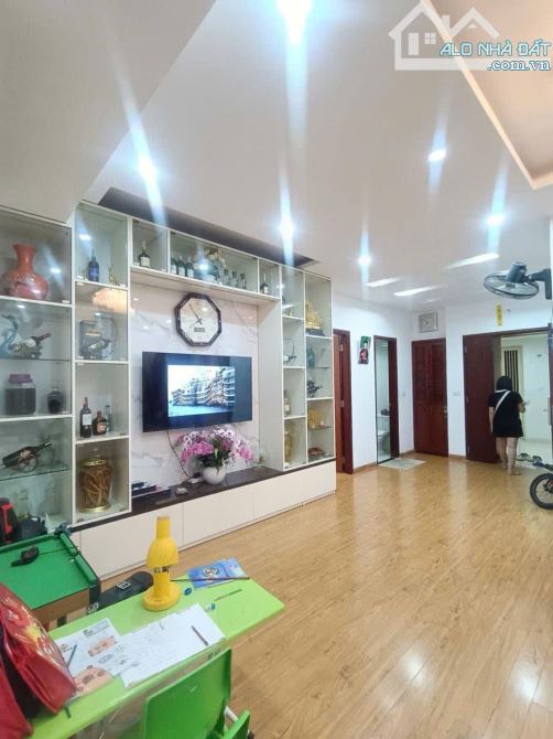 Chung cư Toà CT1A Nam Đô Complex 609 Trương Định-DT 103 M2-TẦNG CAO-3 NGỦ-2 WC. - 2