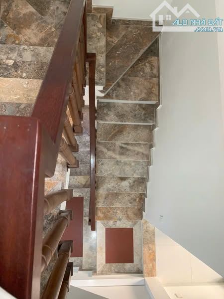 bán căn nhà 3 tầng ngõ cạnh trường mầm non Tài Năng Việt - 2