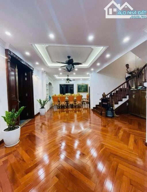 BÁN NHÀ LẠC LONG QUÂN TÂY HỒ, PHÂN LÔ, ÔTÔ TRÁNH, VỈA HÈ KINH DOANH, DT 91M2 GIÁ 29 TỶ - 2