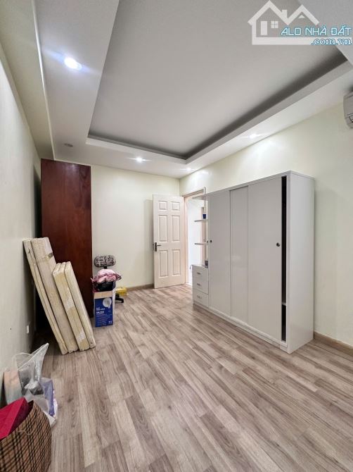 BÁN CĂN GÓC CHUNG CƯ VIP1,VIỆN CHIẾN LƯỢC SỐ 5TÚ MỠ, CẦU GIẤY. 150M2, 3PN.10,35 TỶ - 2