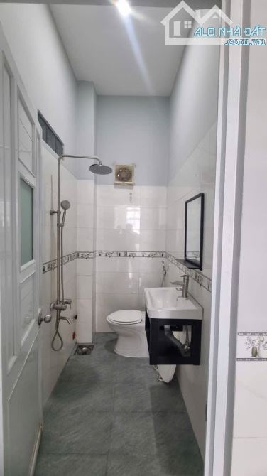 Bán nhà 1 trệt 1 lầu gần VinCom, Tân Mai, Biên Hòa, Đồng Nai, 64m2, giá 3 tỷ 600. - 2