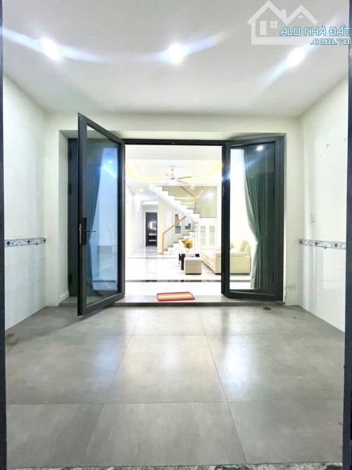 NGAY GẦN MÃ LÒ - GÒ XOÀI - SÁT MẶT TIỀN - VÀO Ở NGAY- ĐƯỜNG SỐ 2 -BHHA -BÌNH TÂN- DT:4 980 - 2