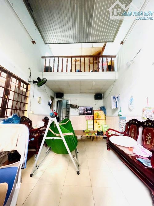 Bán nhà cấp 4 cứng cáp và 3 phòng trọ phường Long Bình , Biên Hoà ,  Giá 2ty5 - 2