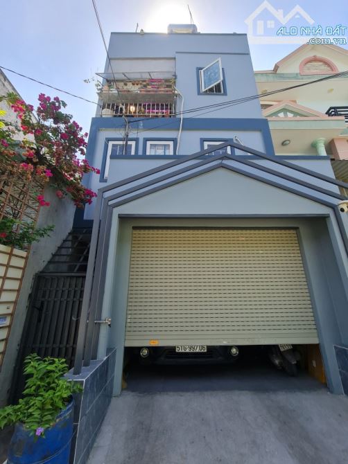 Gấp bán nhà Thủ Đức, giá 7.6 tỷ, gần Mt Linh Đông, 3 tầng, dt 78m2. - 2