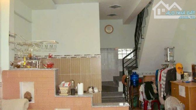 🌺 Nhà 1,5 tầng đường THẠNH XUÂN 33 phường TX Q12, dt 64/45,2m2 (8mx8m) Hẻm ô tô 💰 3,9 tỷ - 2