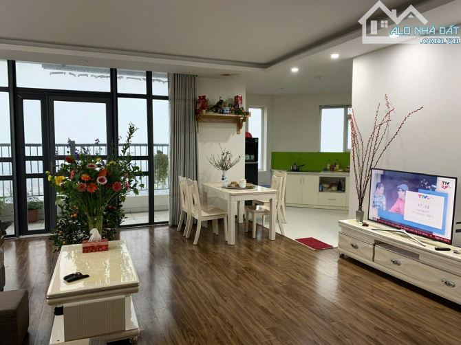 Cho thuê căn hộ chung cư tòa CT12 Văn phú Hà Đông 160m 3pn, 2wc - 2