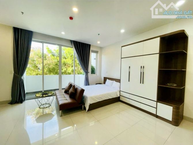 RẺ - TÒA CĂN HỘ 5 TẦNG DT 140M2 - 2 MẶT TIỀN ĐỖ BÁ, PHỐ TÂY, TRỤC THÔNG BIỂN - CHỈ 36.9 TỶ - 2