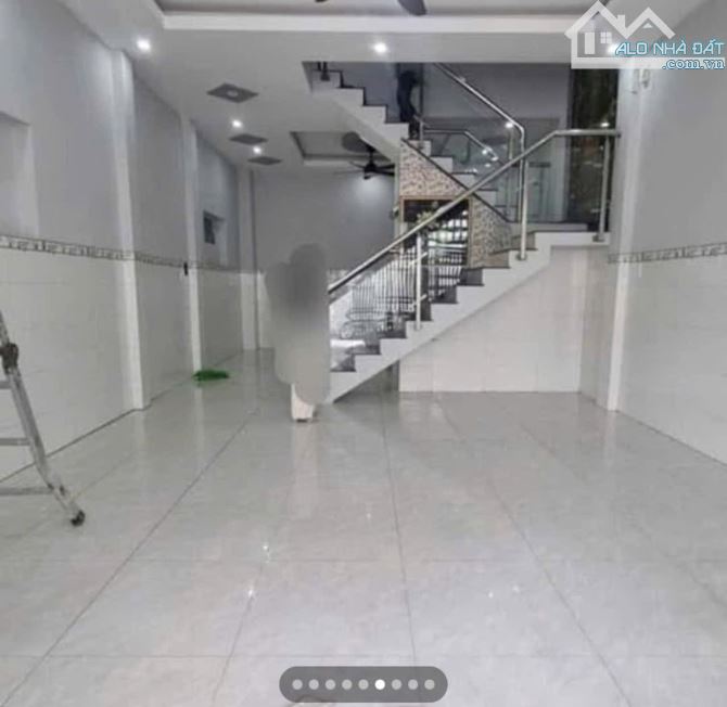 Bán nhà 1 trệt 1 lầu 3 tỷ 600 ngay vincom Biên Hòa - 2