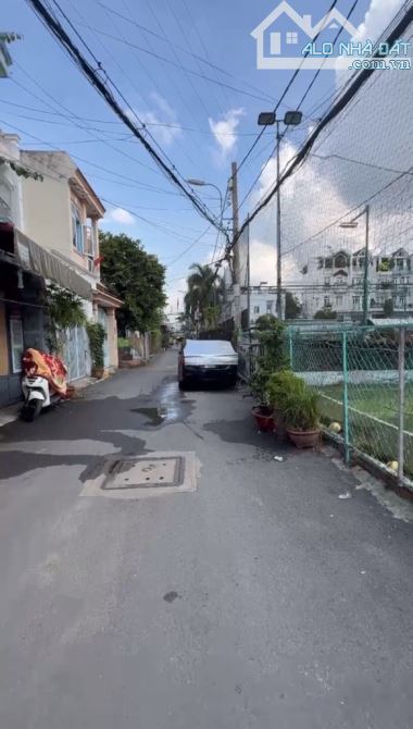 Nhà Gò Vấp có nhiều phòng cho thuê hẻm 6m thông diện tích 5x16 gần 80m2 Phạm Văn Chiêu P8 - 2