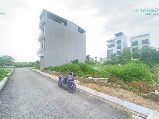 TĐC THƯỢNG THANH  PHÂN LÔ - Ô TÔ TRÁNH- VỈA HÈ- 2 MẶT THOÁNG- MẶT TIỀN QUYỀN LỰC !!! KHU V - 2