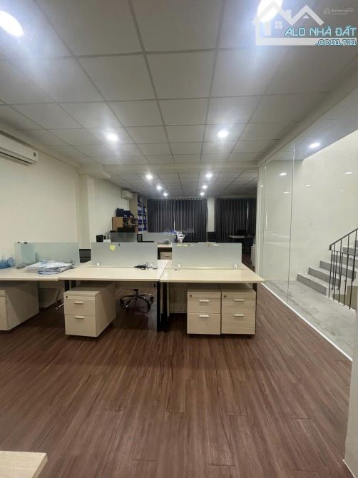 Cho thuê nhà mặt tiền 8x25m 3 lầu Vành Đai Trong Phường An Lạc Quận Bình Tân - 2