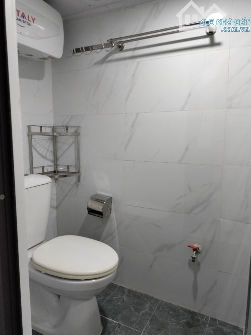 Tập thể Trần Đại Nghĩa, 115m2 3 ngủ 2 thoáng chỉ 4 tỷ 5 có lộc. Lh Khánh. - 2